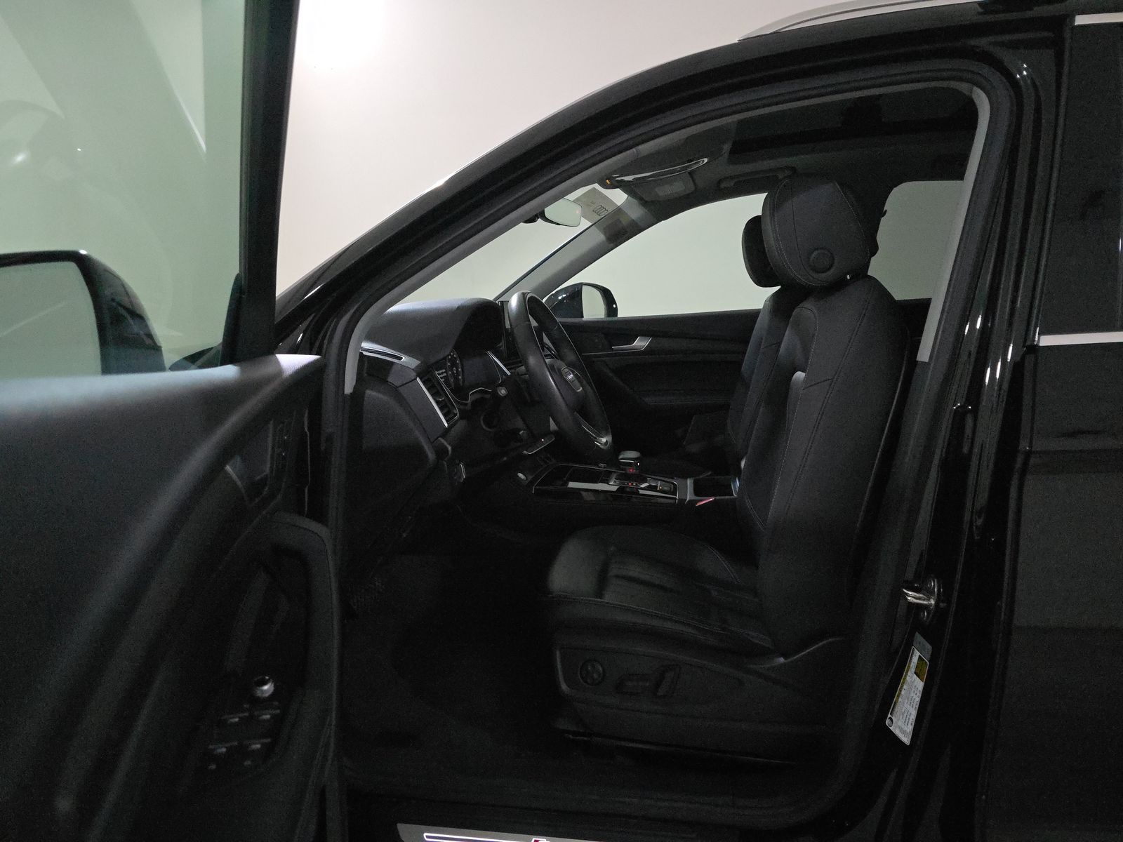 2022 Audi Q5 S line Premium Plus FWD