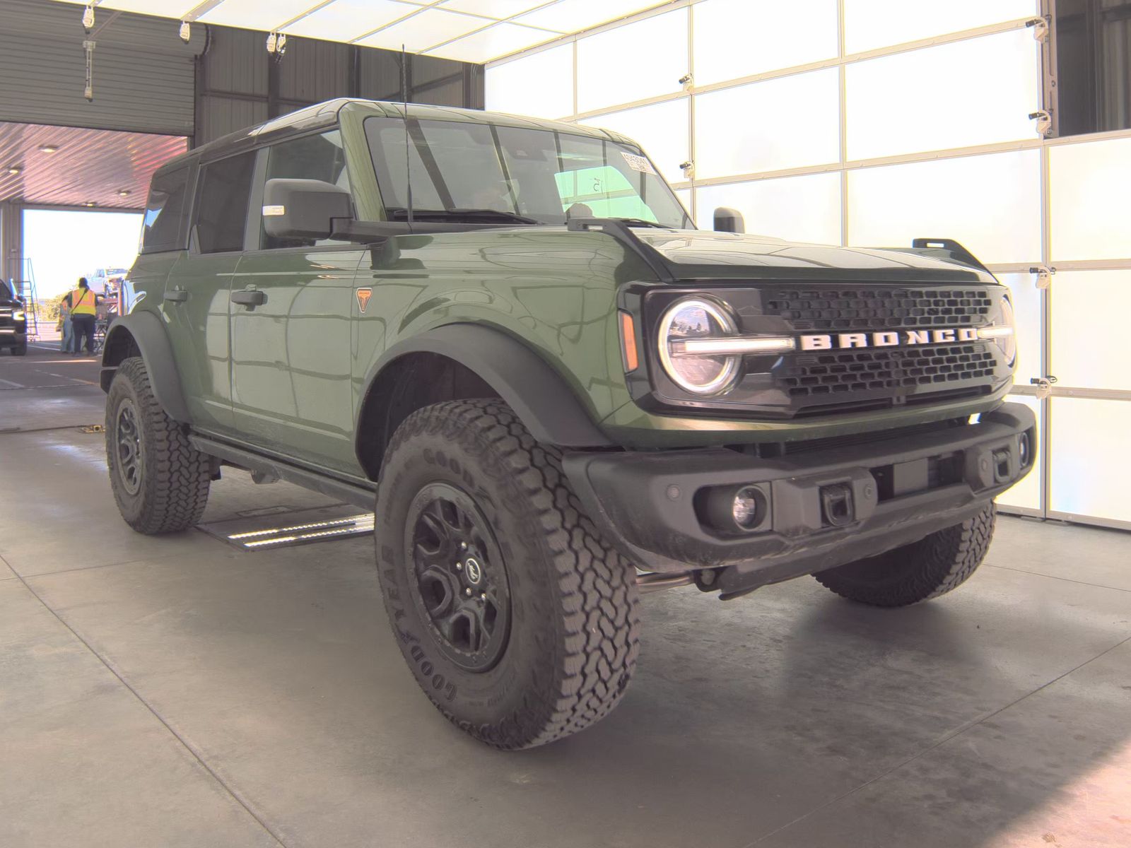 FORD BRONCO - 5