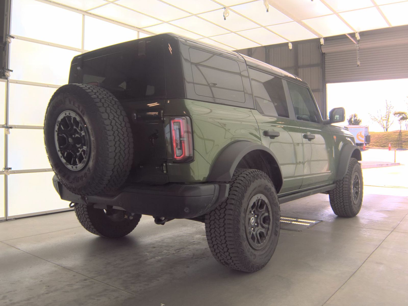 FORD BRONCO - 6