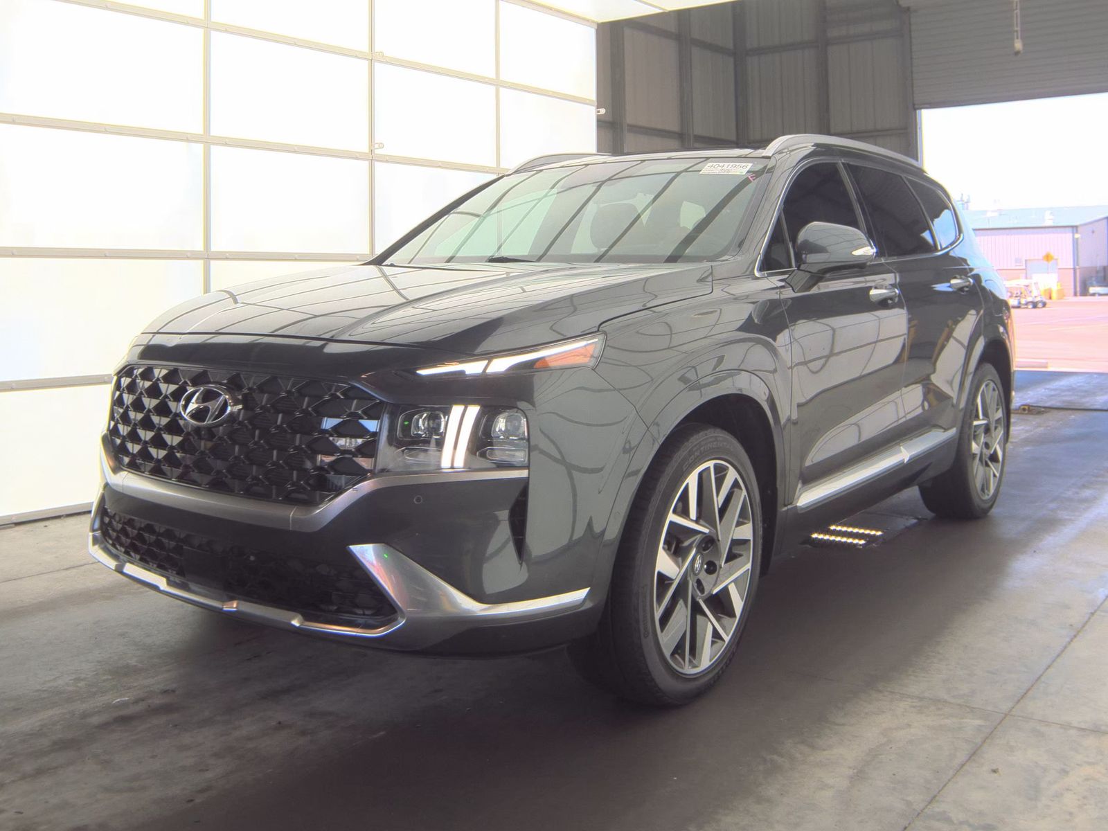 HYUNDAI CALLIGRAPH - 1