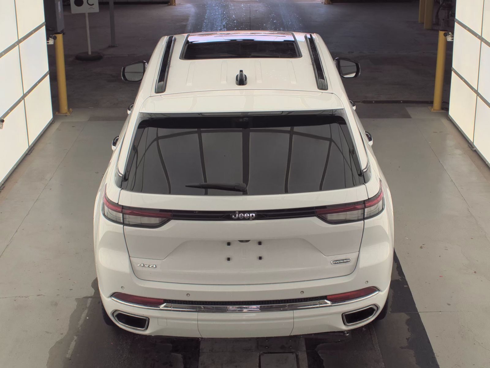 JEEP OVERLAND - 6