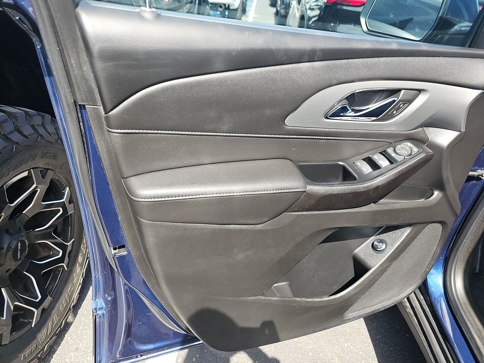 CHEVROLET LT CLOTH - 10