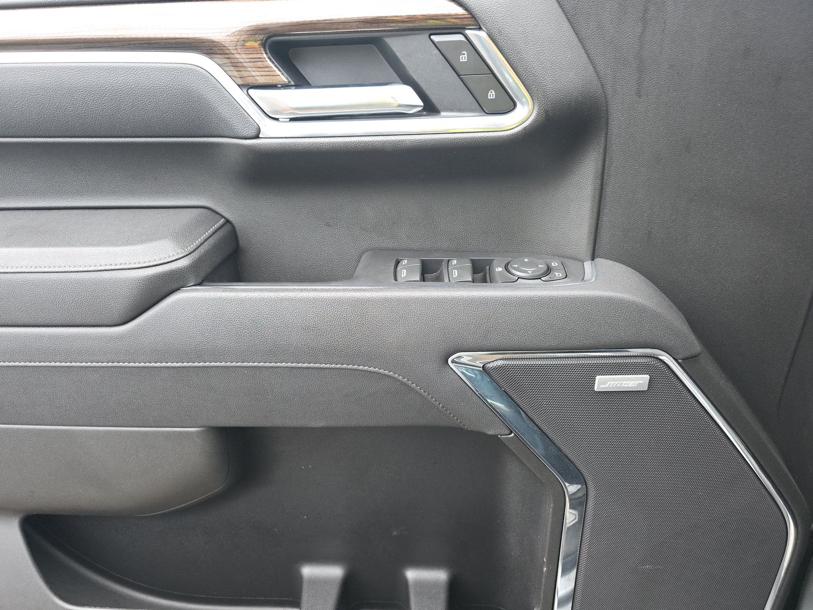 CHEVROLET LT TRL BOS - 10