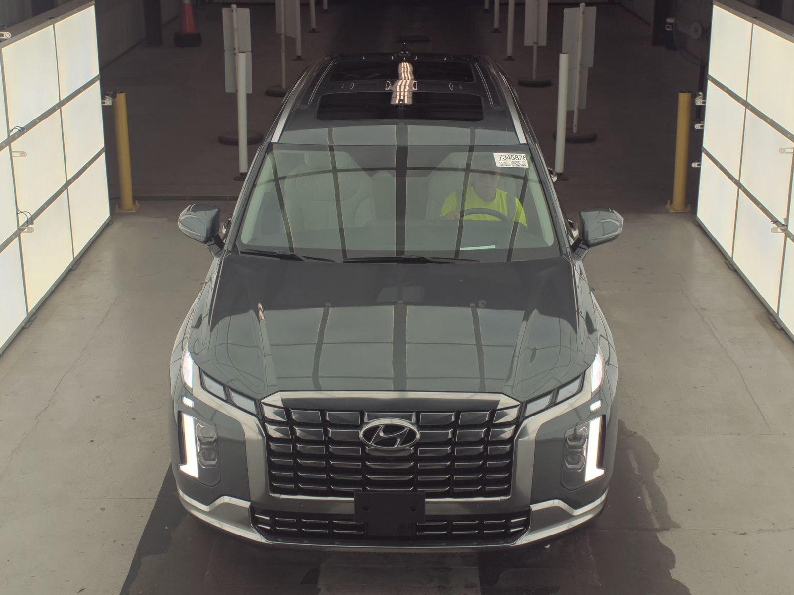 HYUNDAI CALLIGRAPH - 3