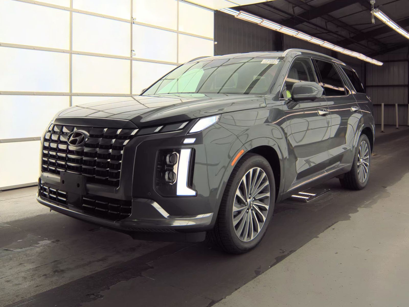 HYUNDAI CALLIGRAPH - 1