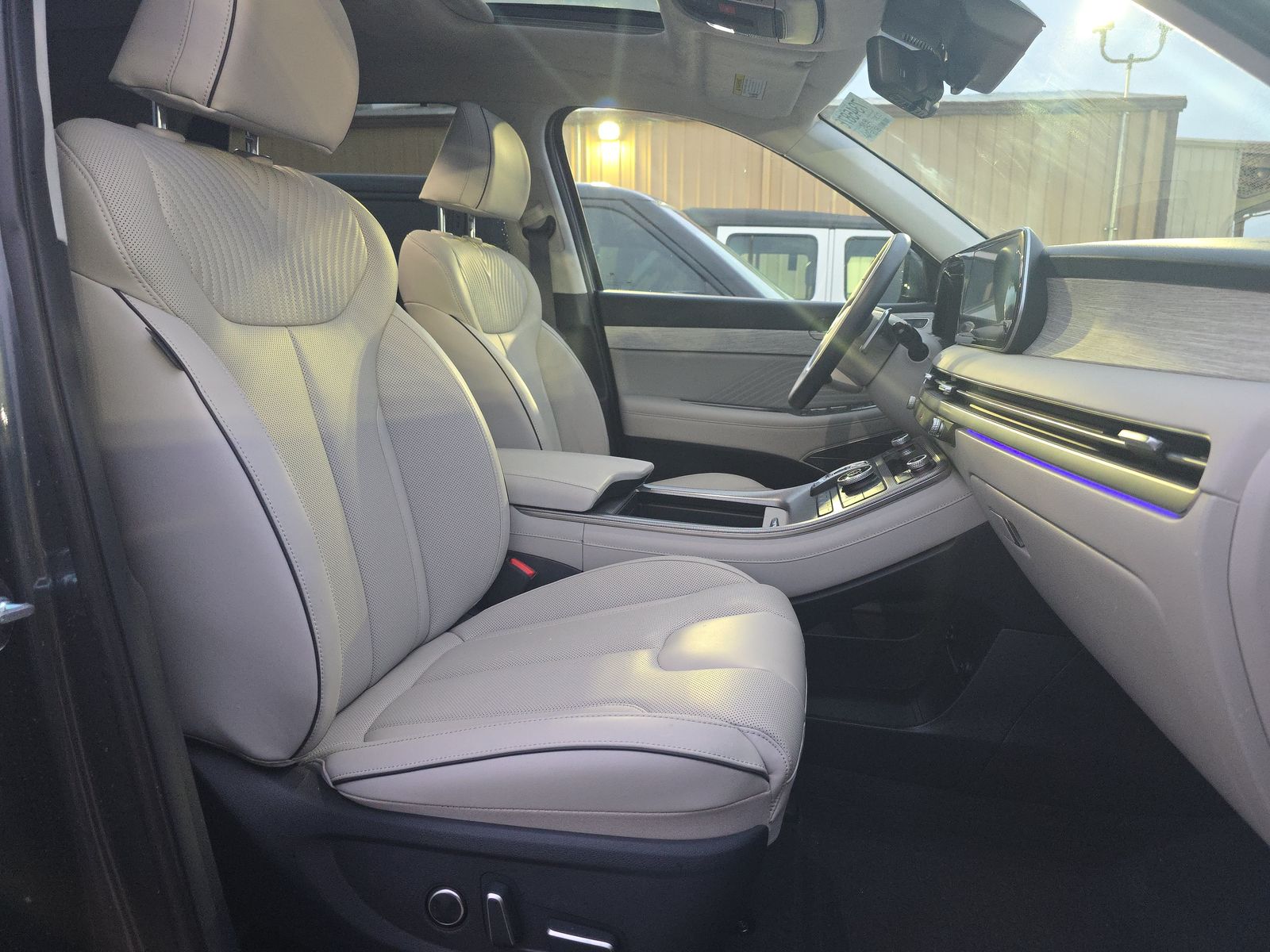 HYUNDAI CALLIGRAPH - 9