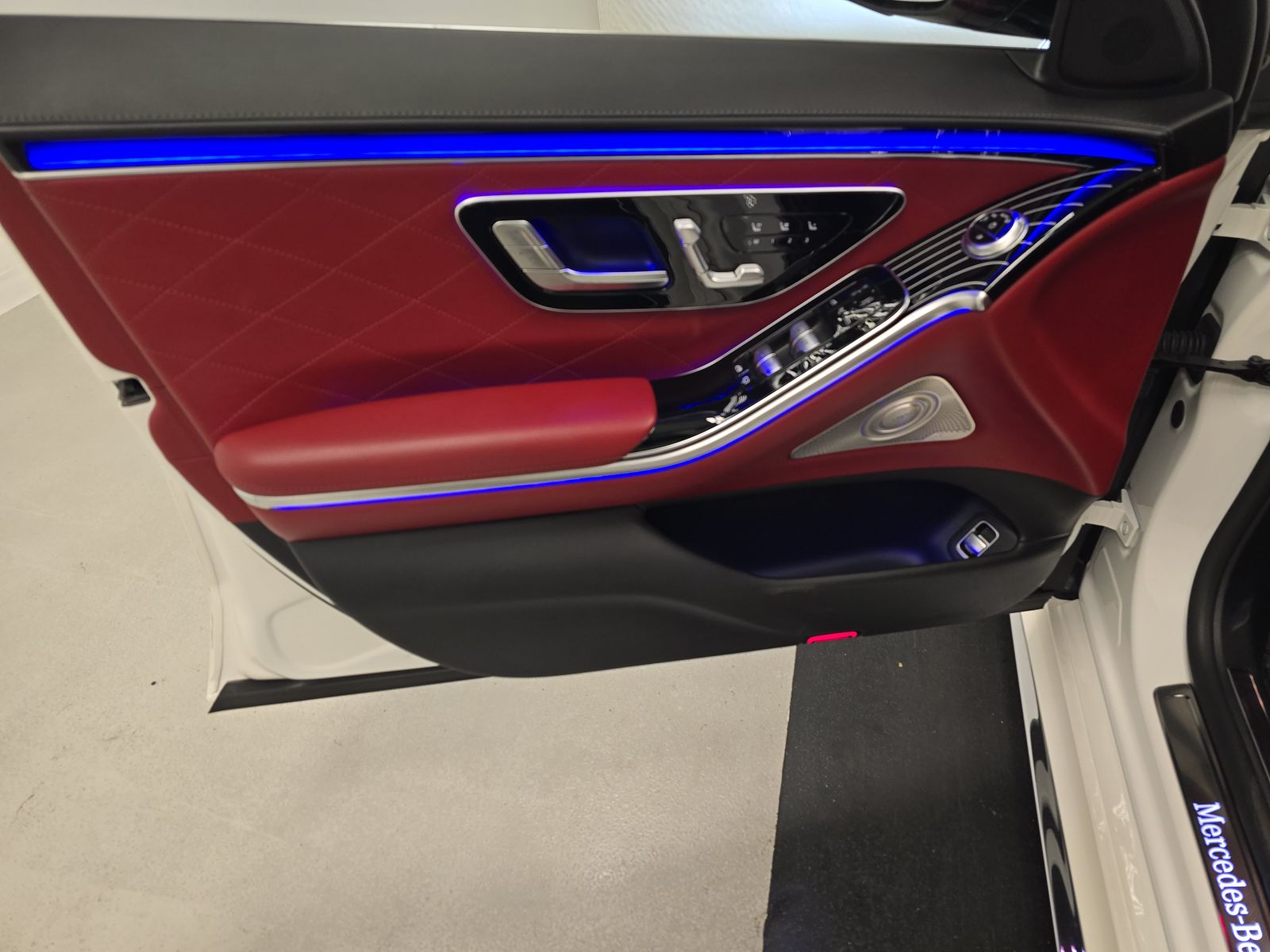 MERCEDES-BENZ S-CLASS - 10