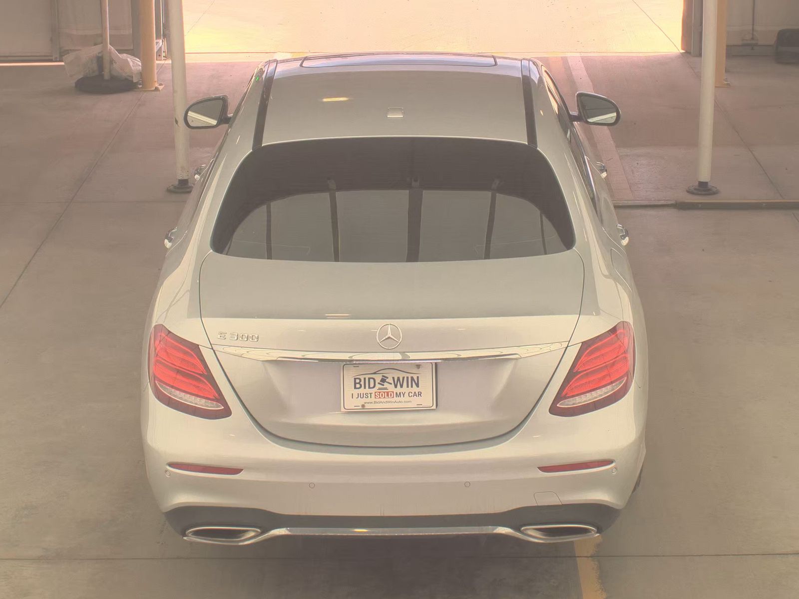 MERCEDES-BENZ E-CLASS - 7