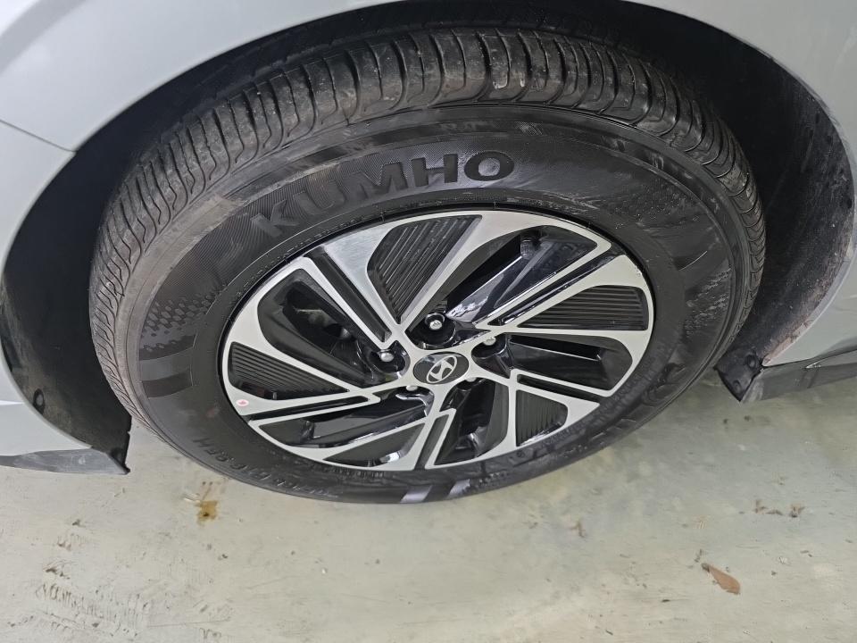 HYUNDAI HYBRID BLU - 9