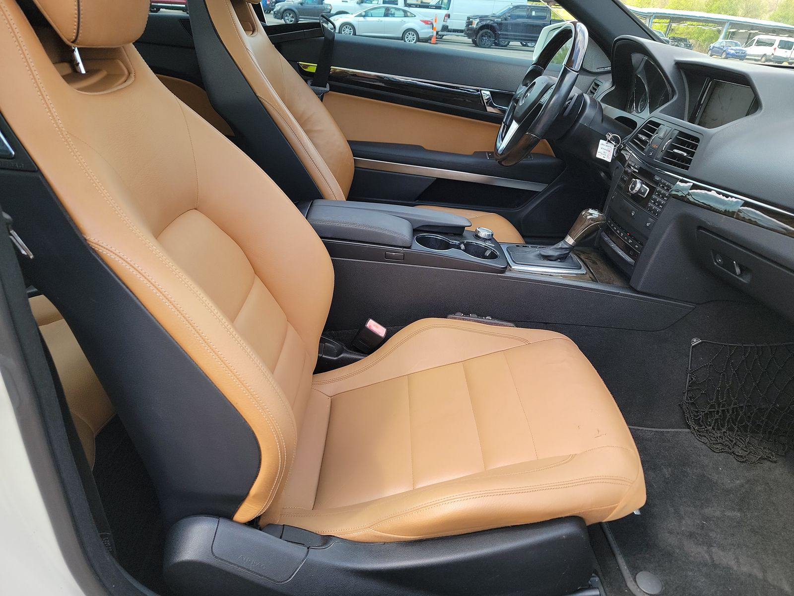 MERCEDES-BENZ E-CLASS - 9