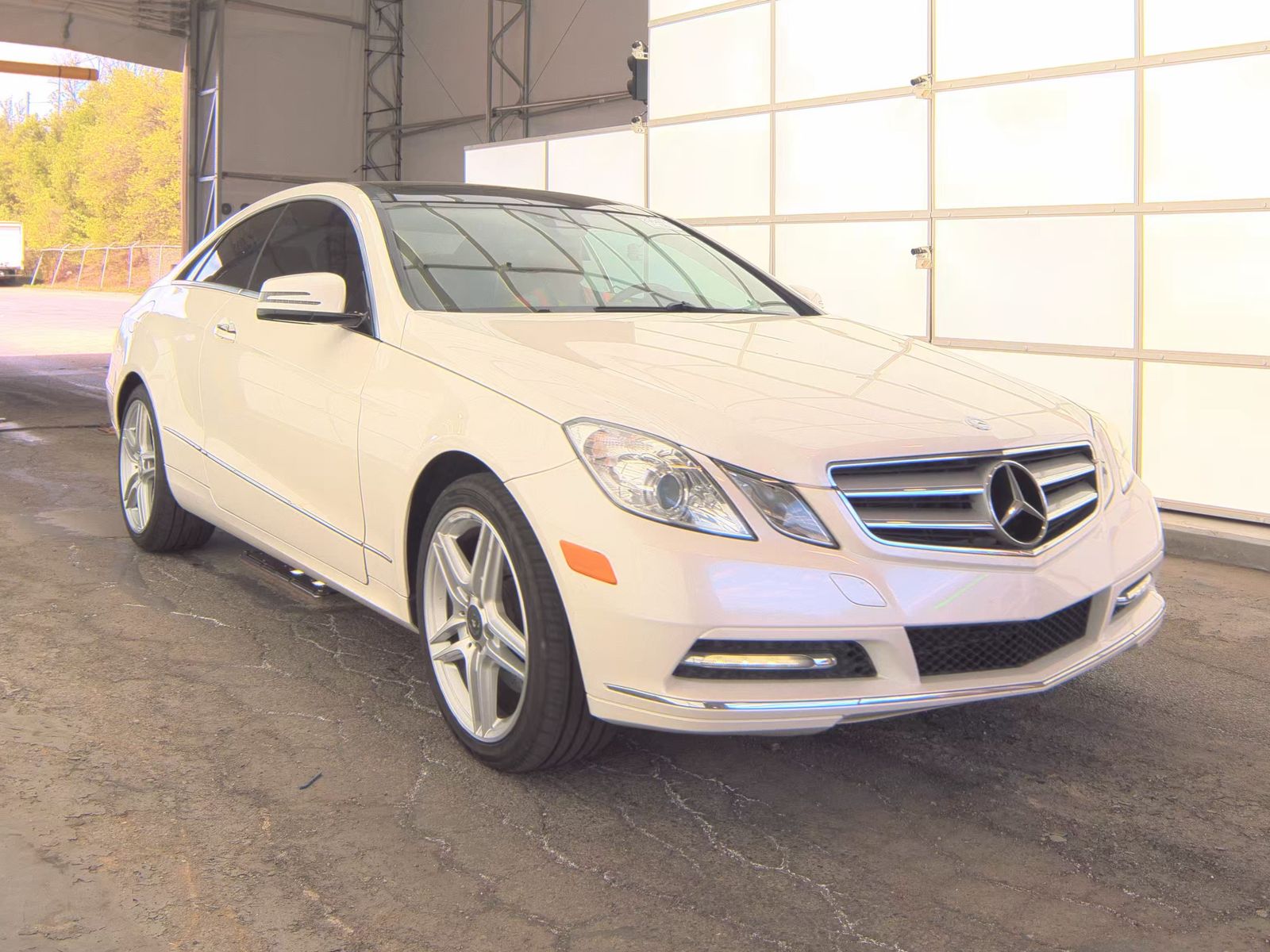 MERCEDES-BENZ E-CLASS - 4