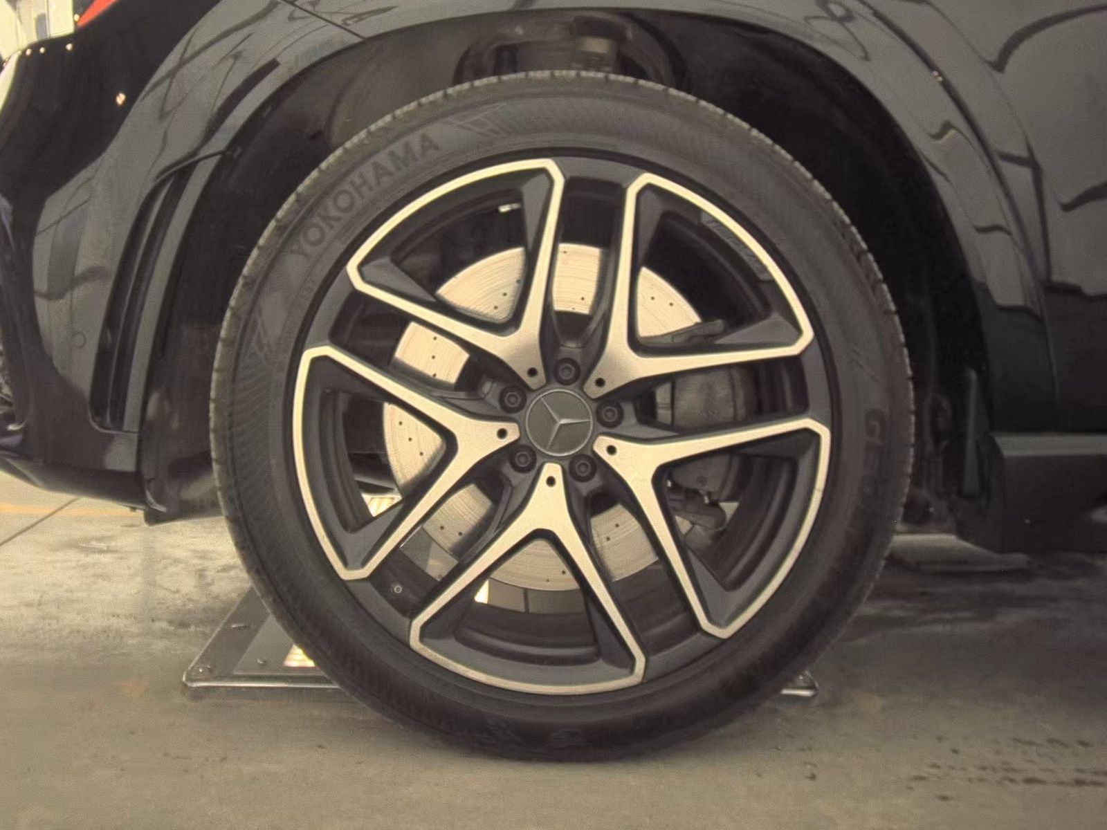 MERCEDES-BENZ GLE-CLASS - 10