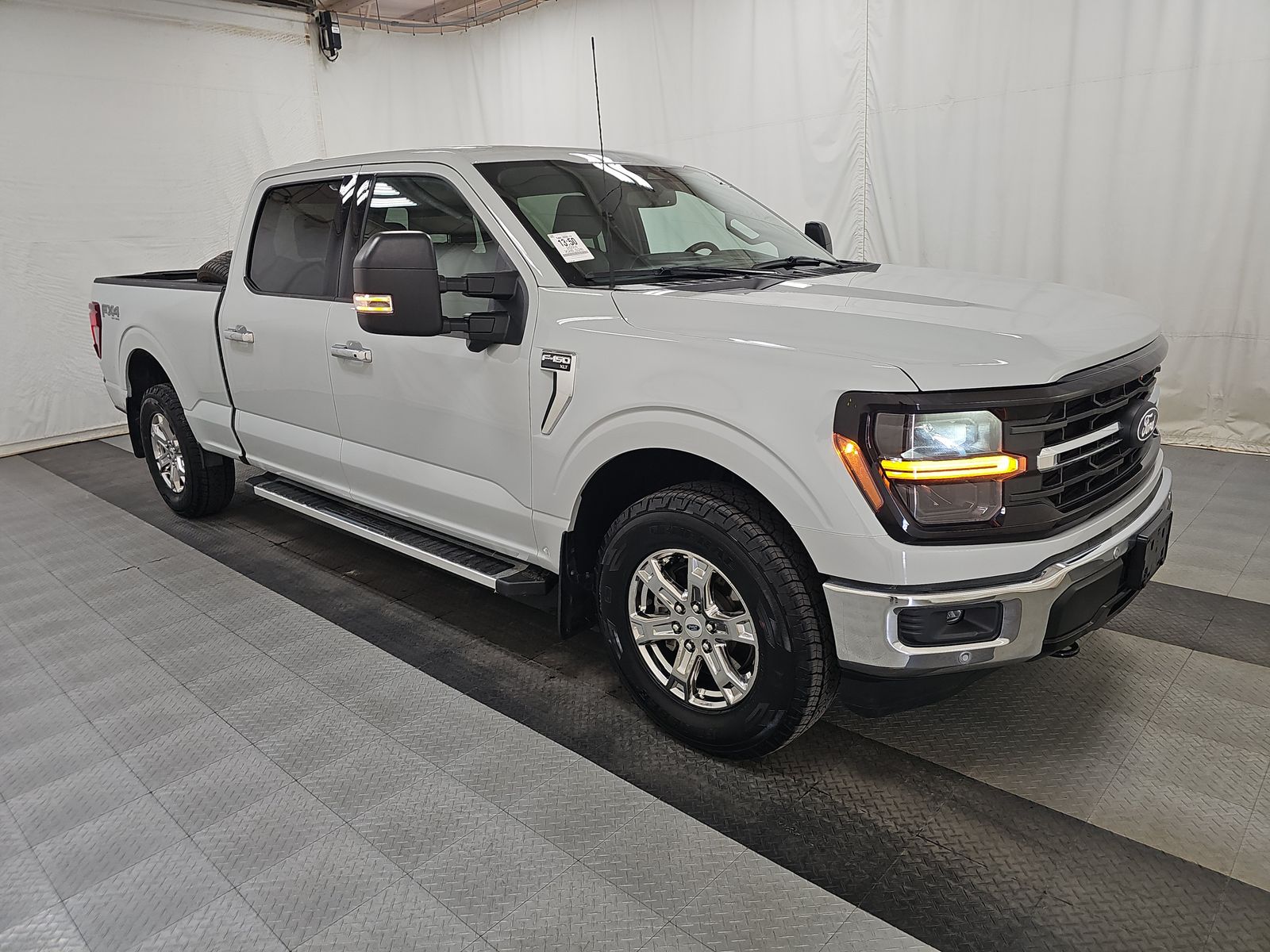 FORD F-150 - 4