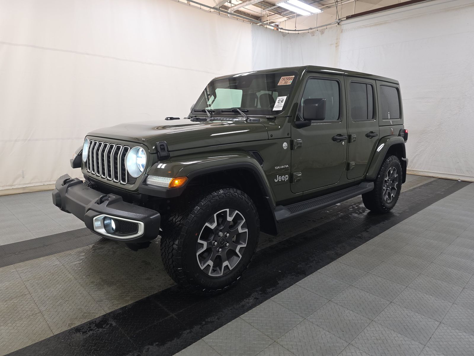 JEEP SAHARA - 1