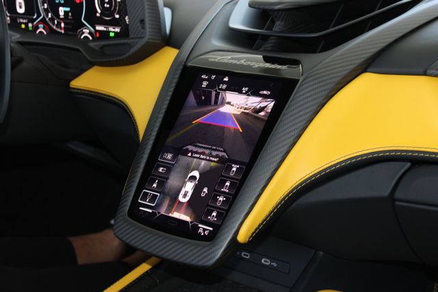 2024 Lamborghini Revuelto Base AWD