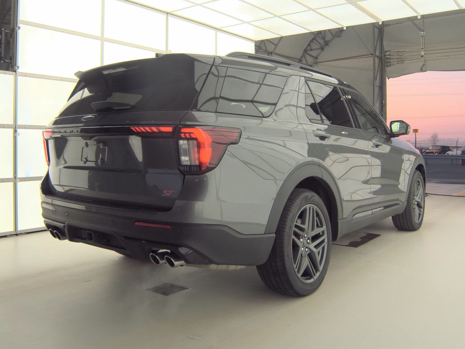 FORD EXPLORER - 6