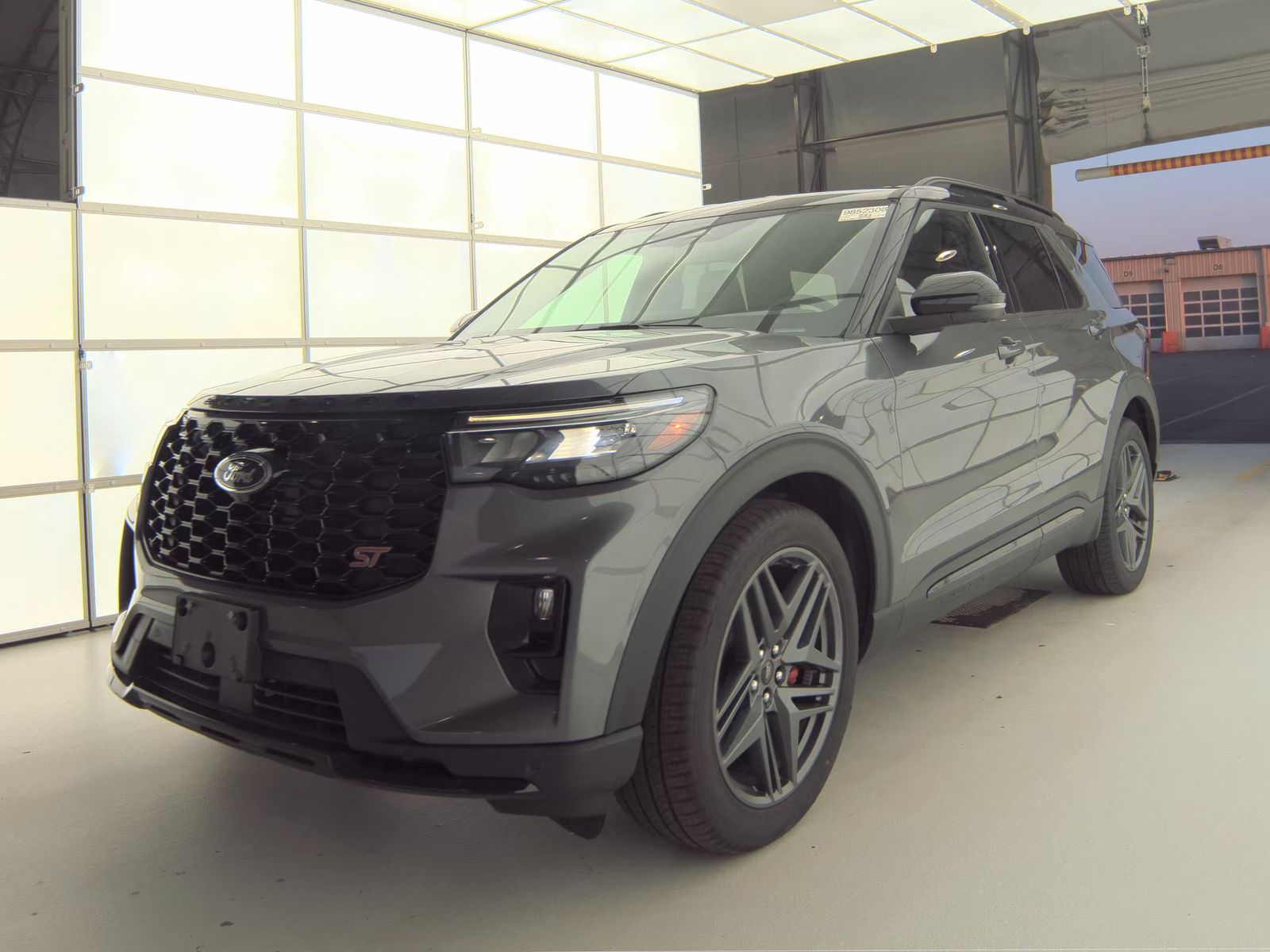 FORD EXPLORER - 1