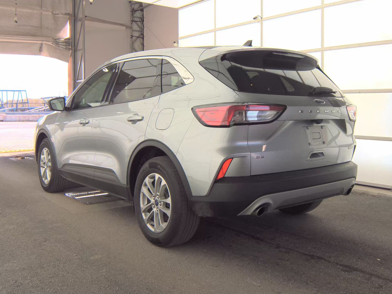 FORD ESCAPE - 9