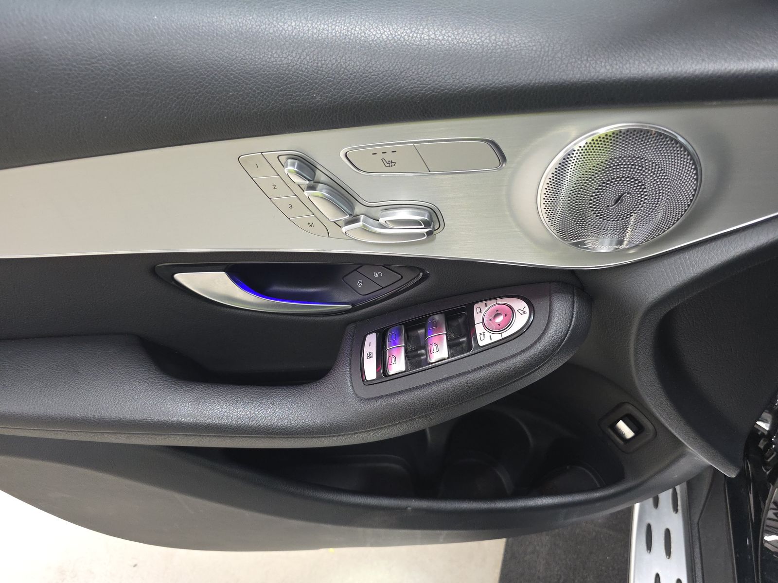 MERCEDES-BENZ GLC-CLASS - 10