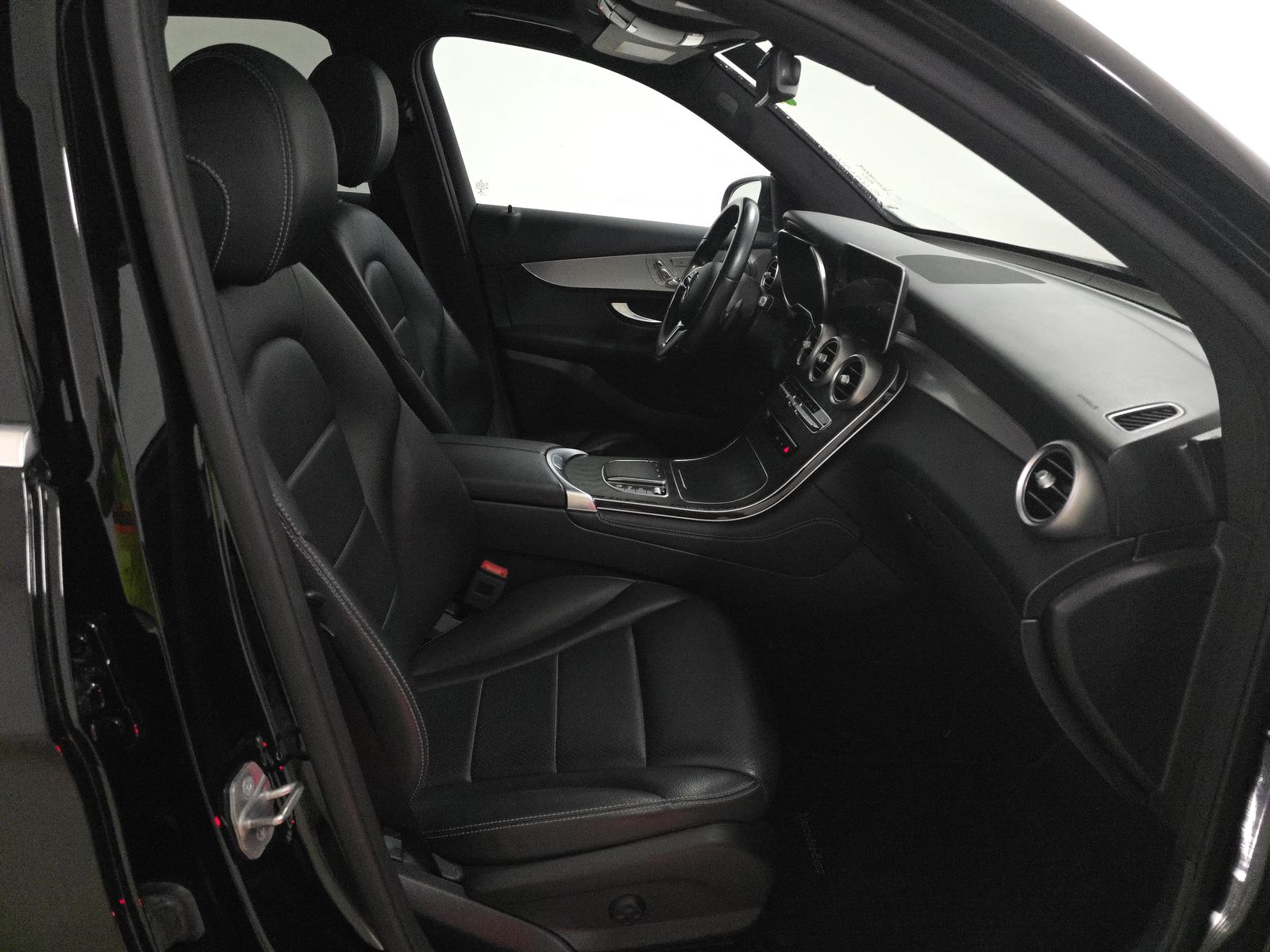 MERCEDES-BENZ GLC-CLASS - 9