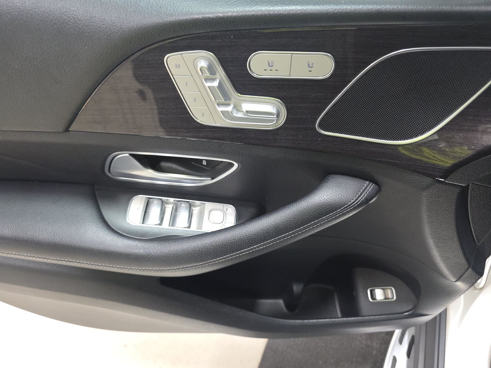 MERCEDES-BENZ GLE-CLASS - 10