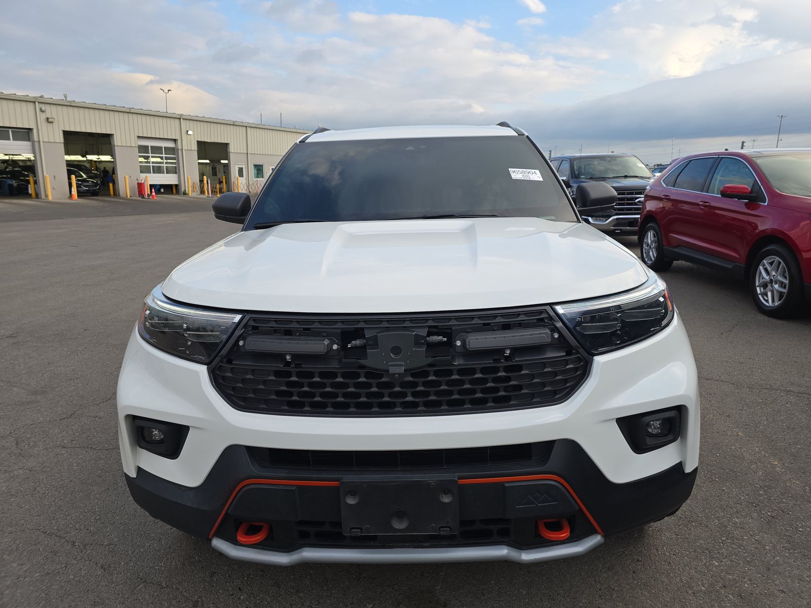 FORD EXPLORER - 3