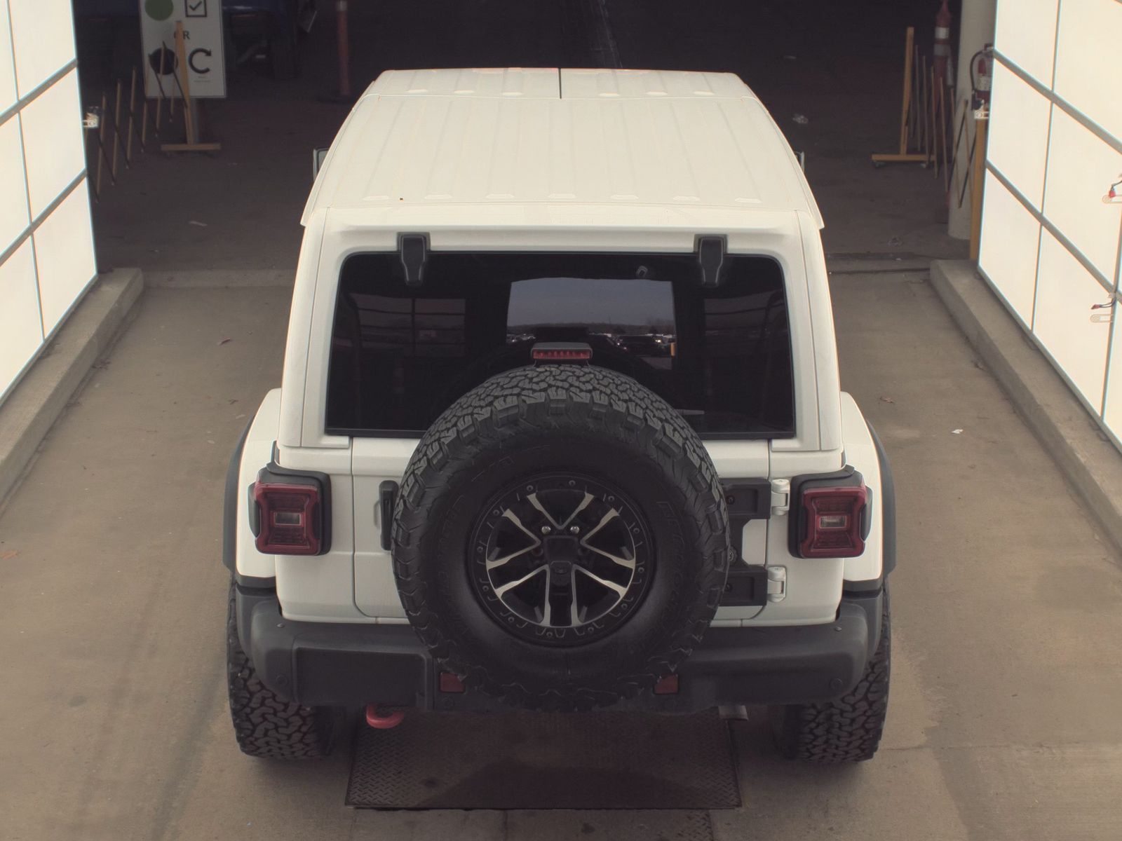 JEEP RUBICON X - 7