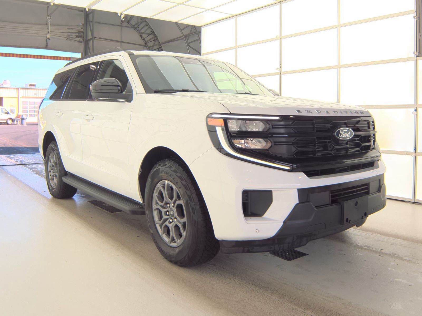 FORD EXPEDITION - 5
