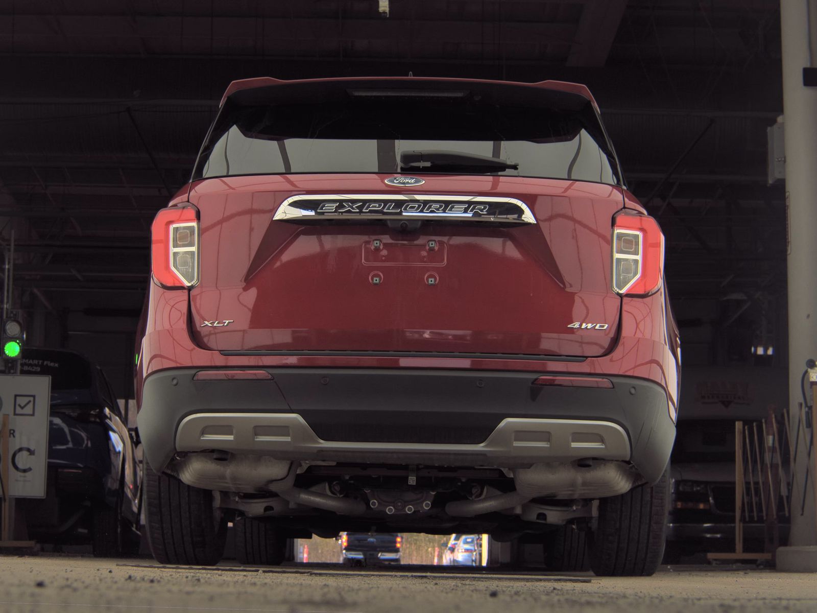 FORD EXPLORER - 8