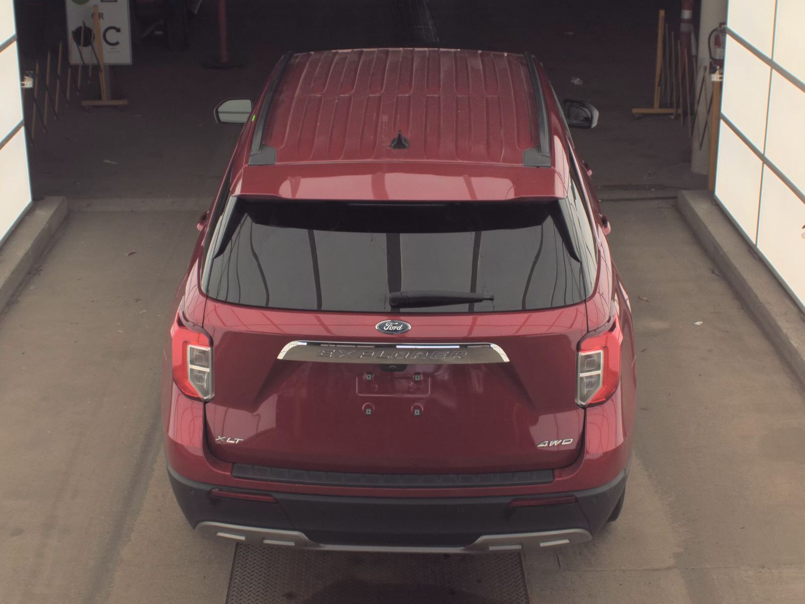 FORD EXPLORER - 7