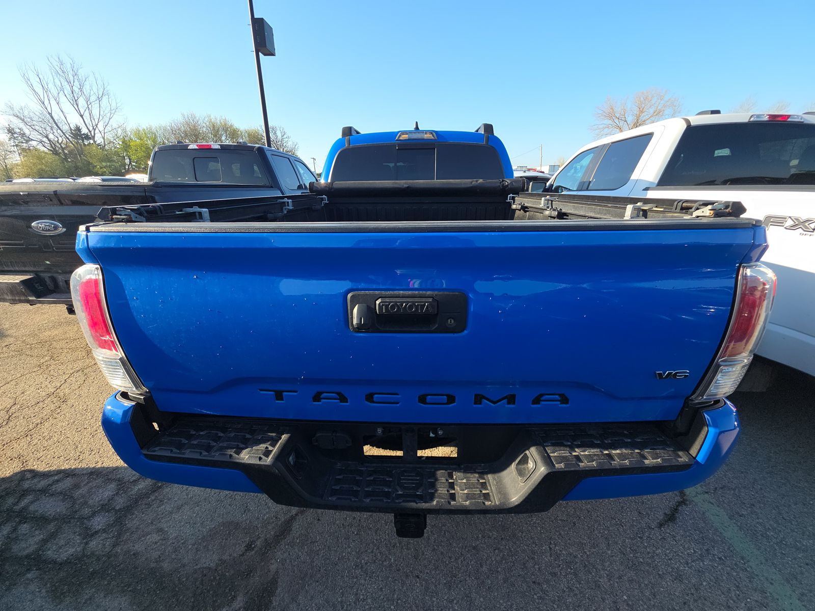 TOYOTA TACOMA - 6