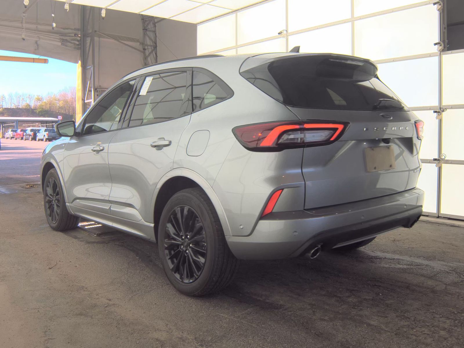 FORD ESCAPE - 9