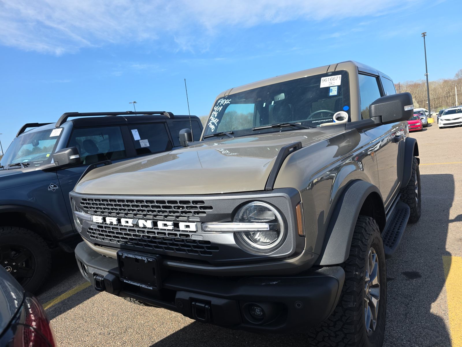 FORD BRONCO - 3