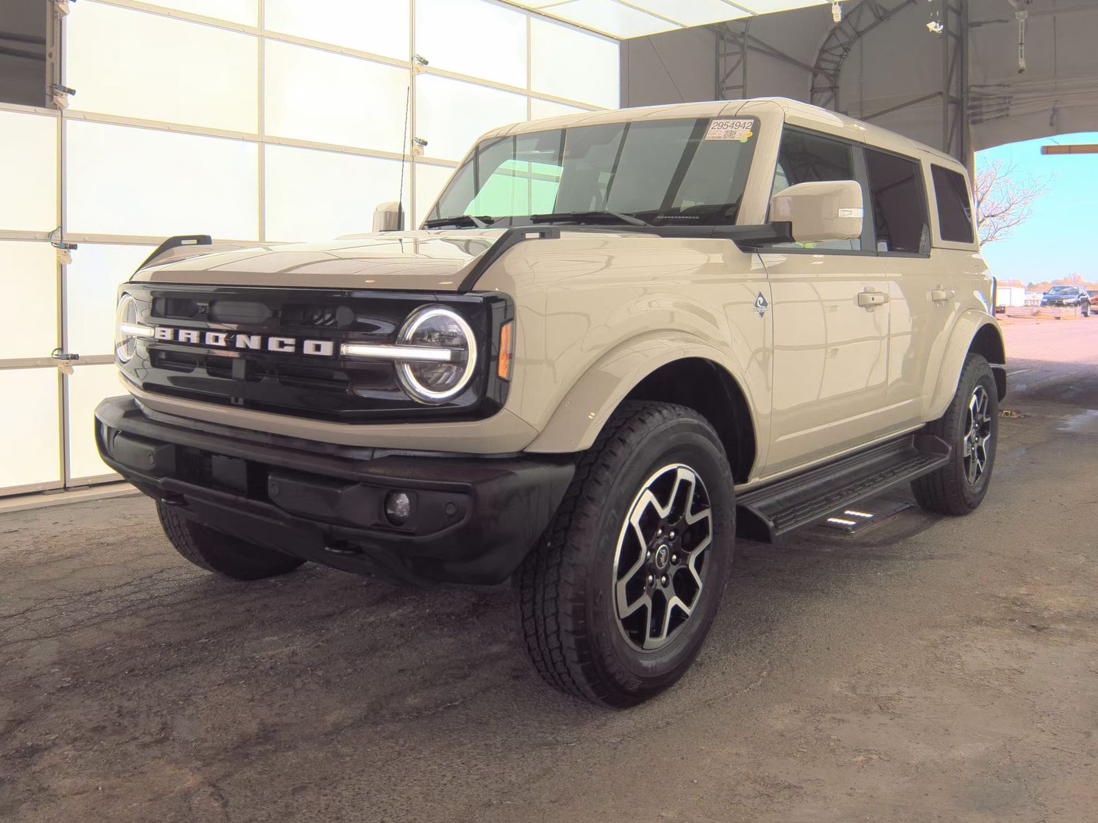 FORD BRONCO - 1