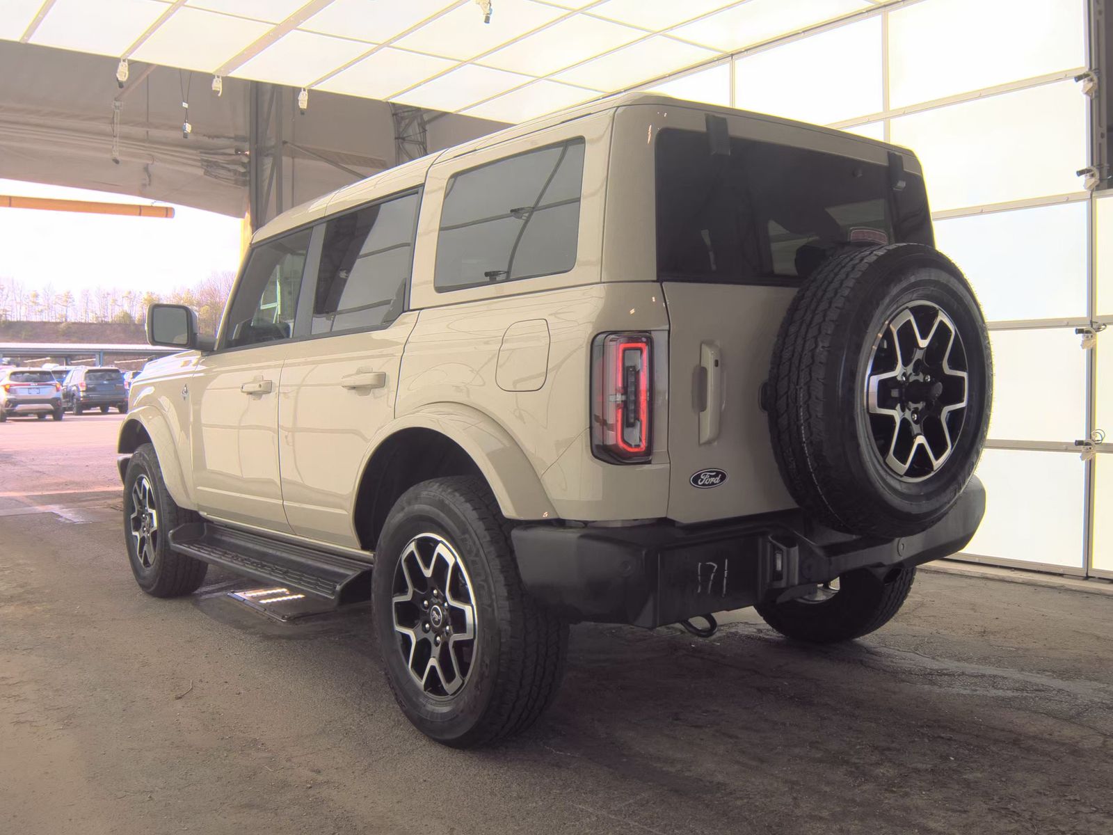 FORD BRONCO - 9