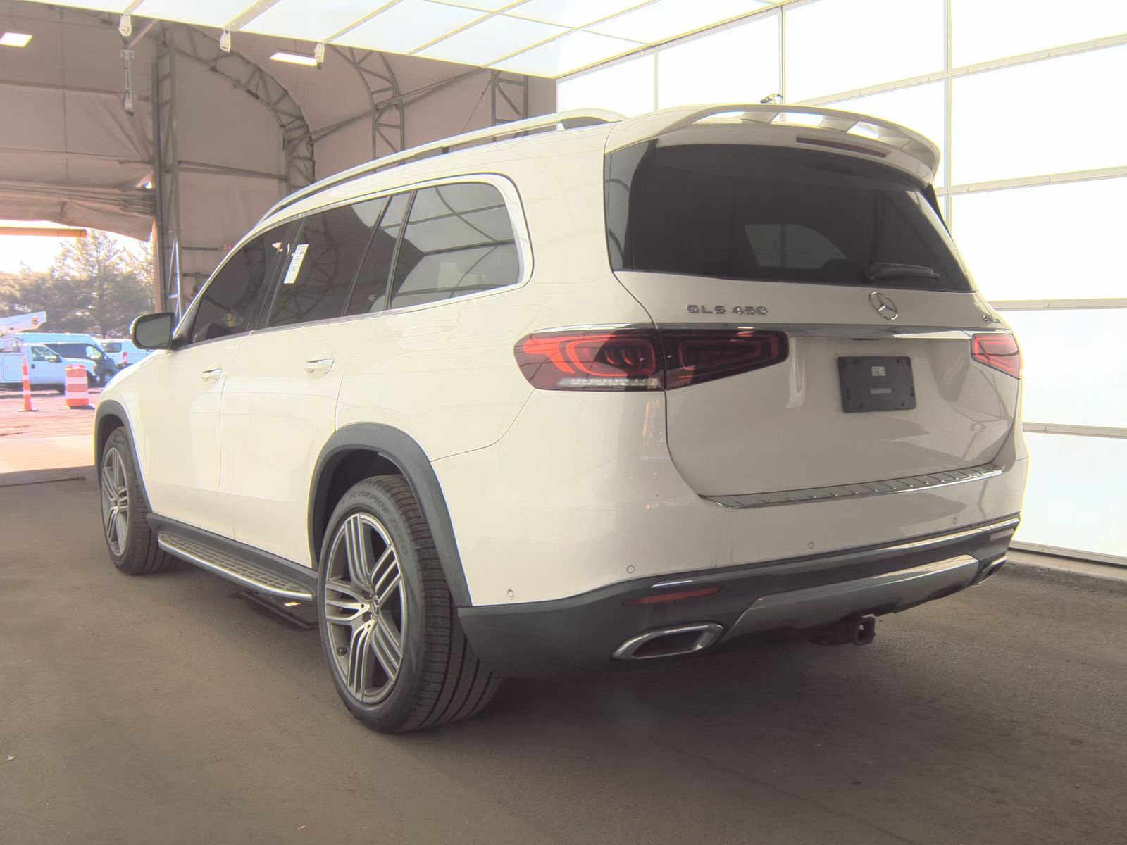 MERCEDES-BENZ GLS - 9