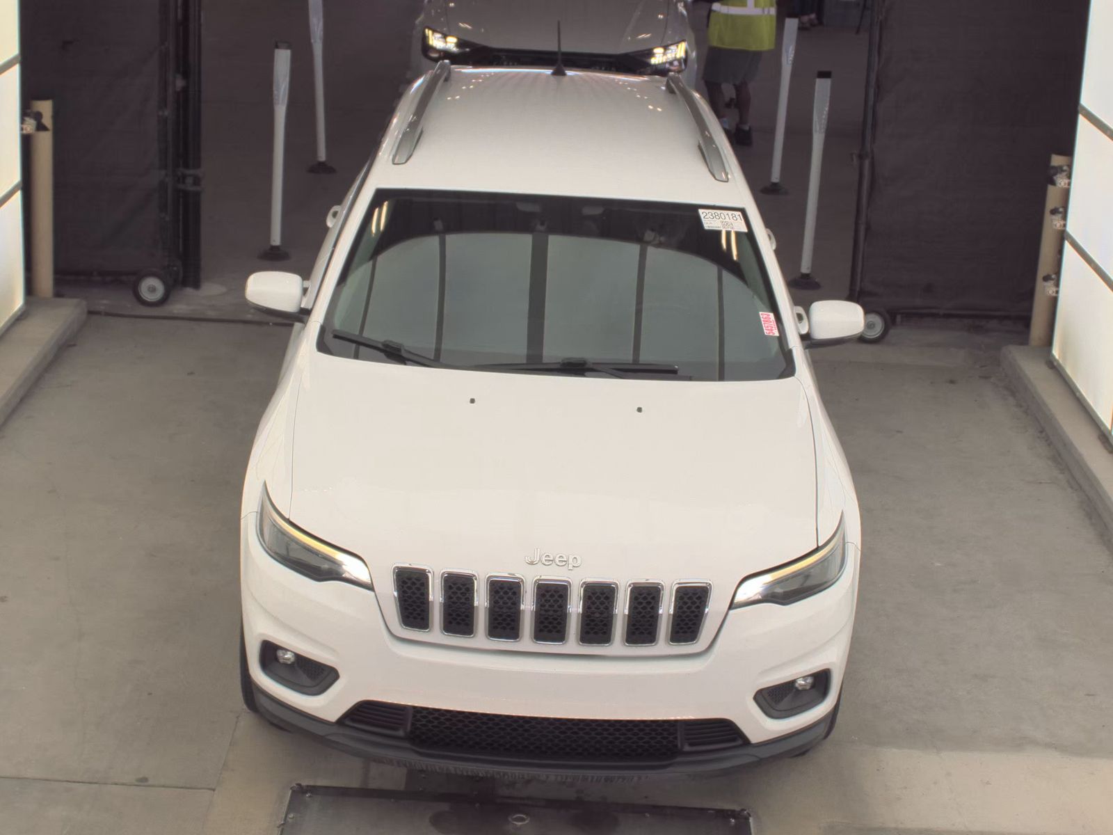 JEEP LATITUDE PLUS - 3