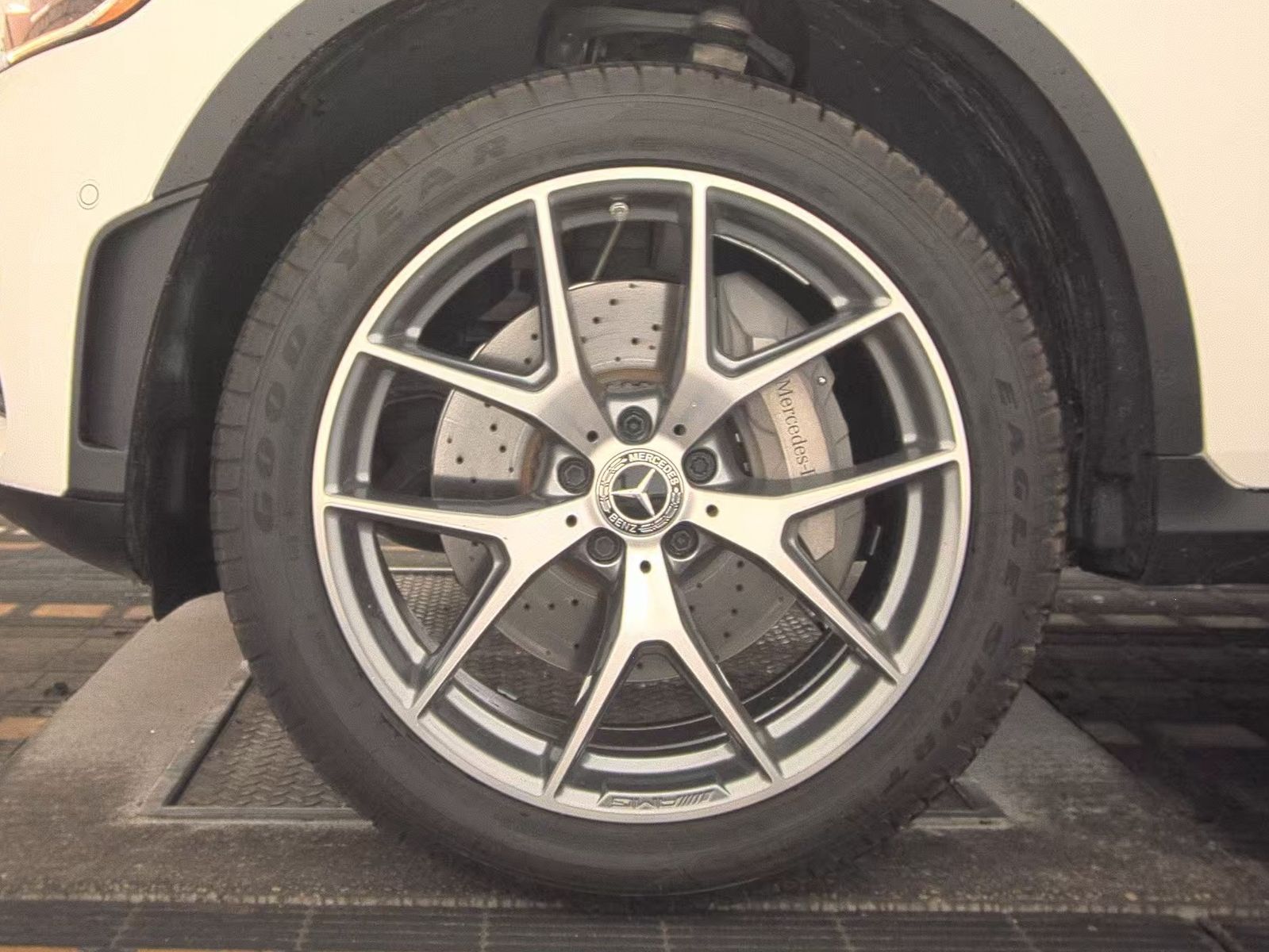 MERCEDES-BENZ GLC-CLASS - 10