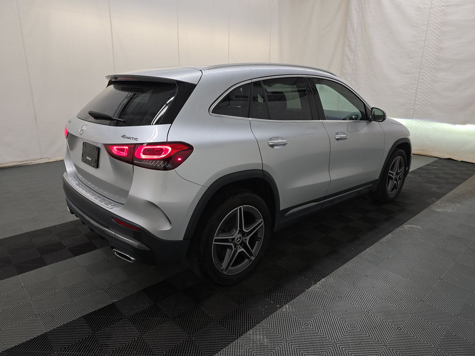 MERCEDES-BENZ GLA-CLASS - 5