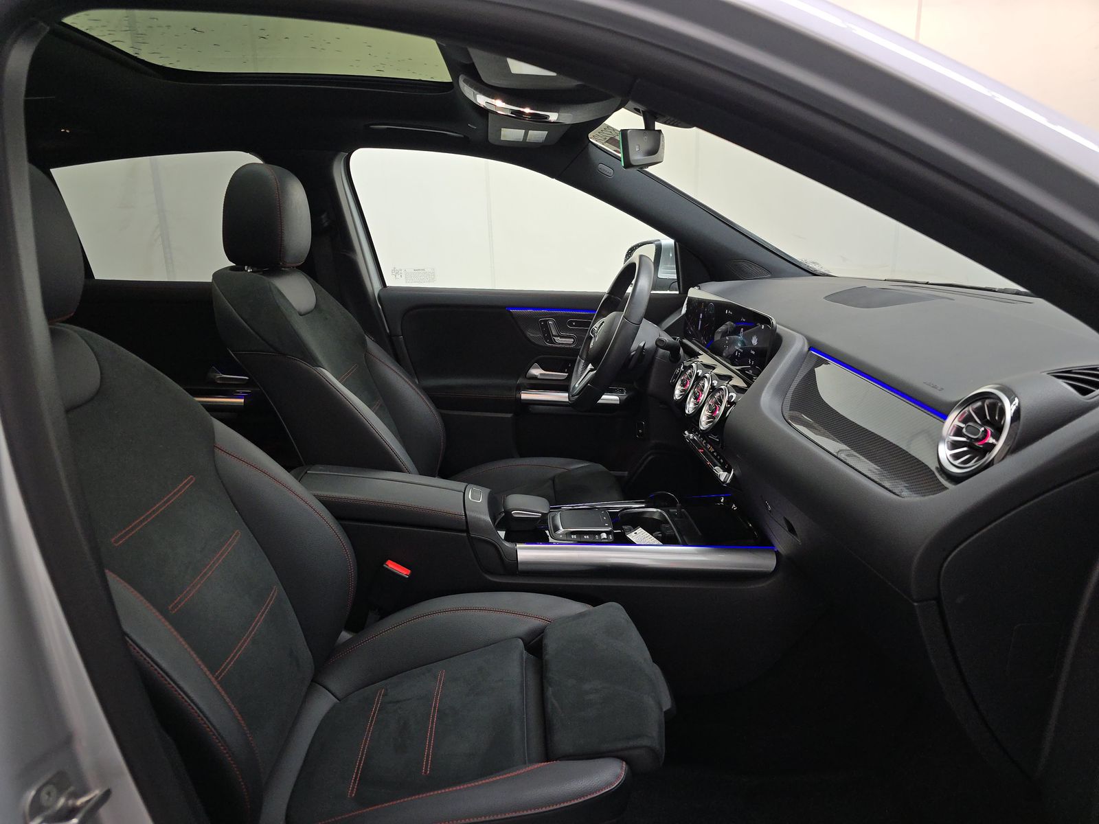 MERCEDES-BENZ GLA-CLASS - 9