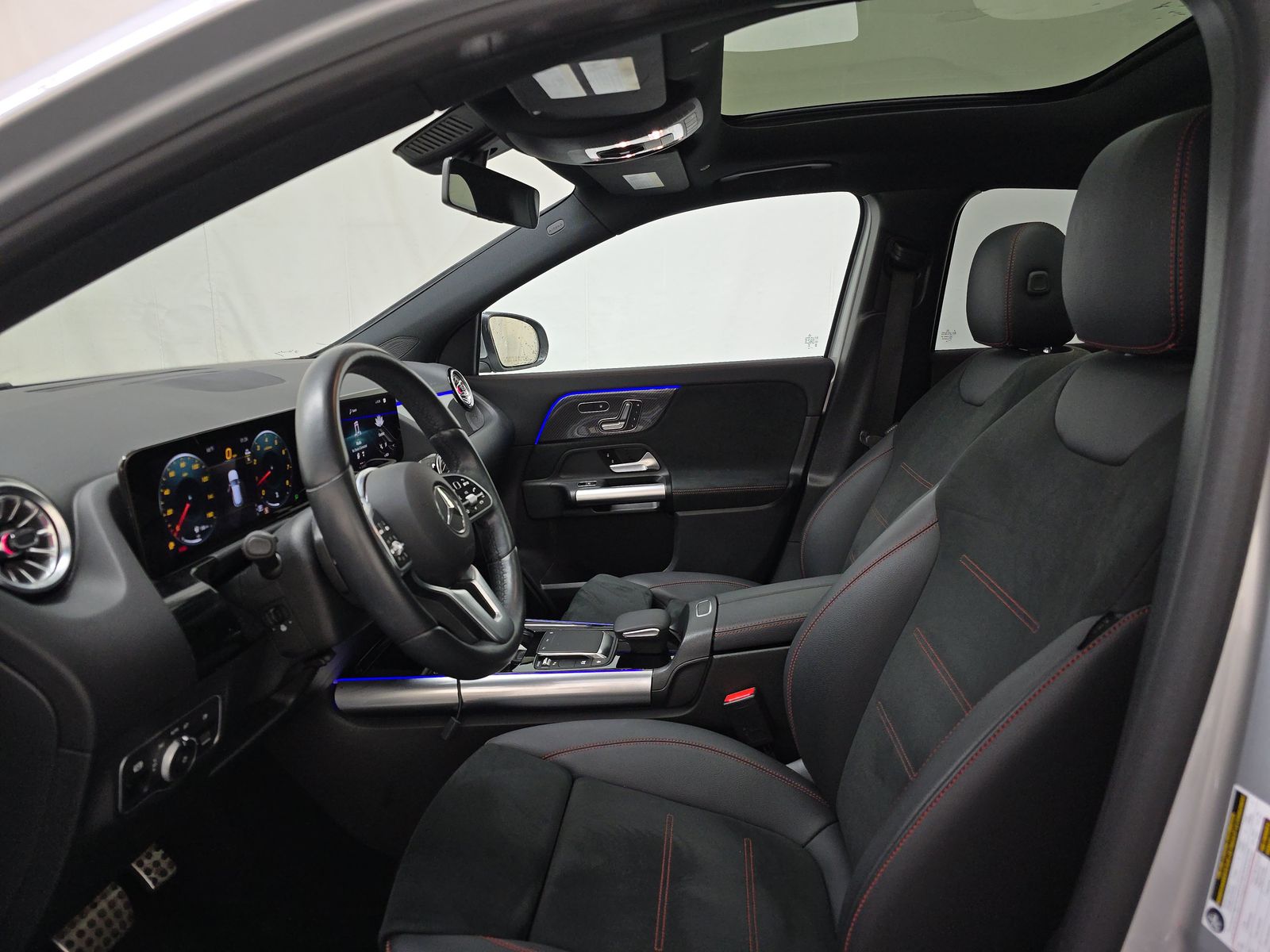 MERCEDES-BENZ GLA-CLASS - 8