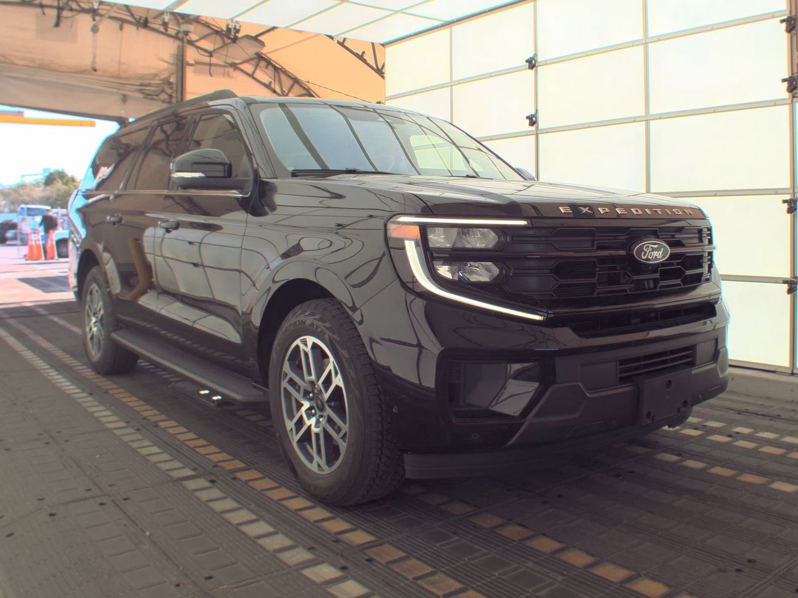 FORD EXPEDITION MAX - 5
