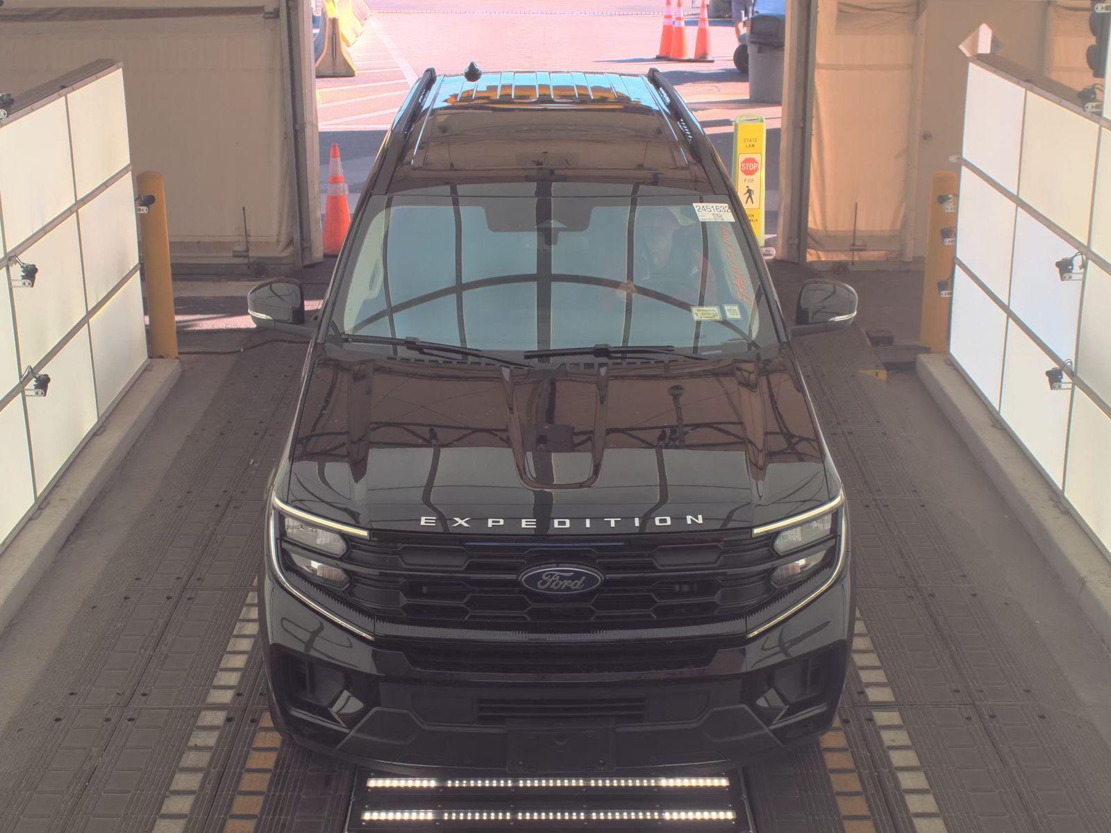 FORD EXPEDITION MAX - 3