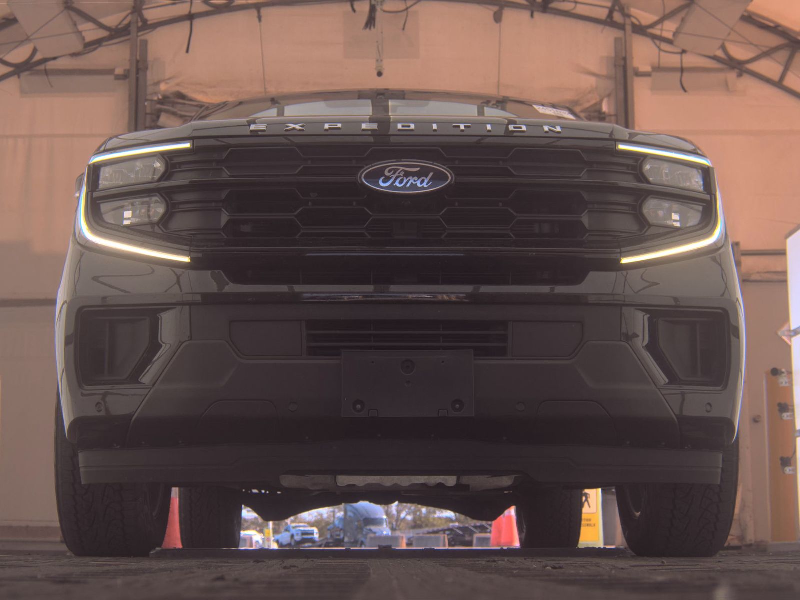 FORD EXPEDITION MAX - 4