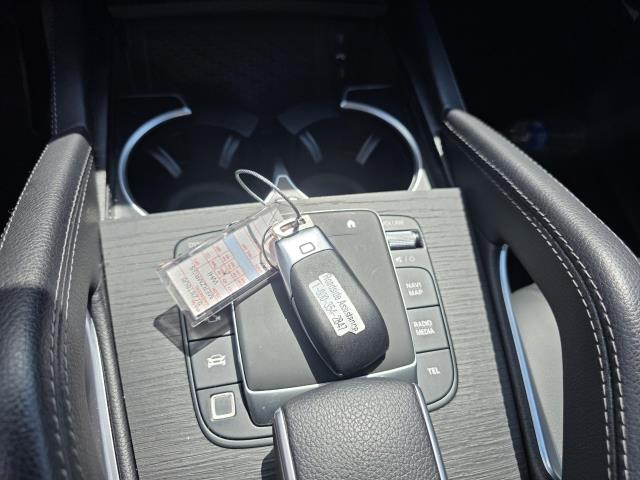 MERCEDES-BENZ GLS - 10