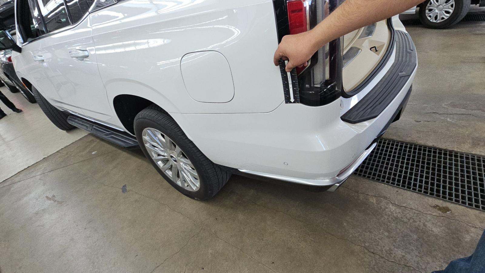2024 Cadillac Escalade Premium Luxury AWD