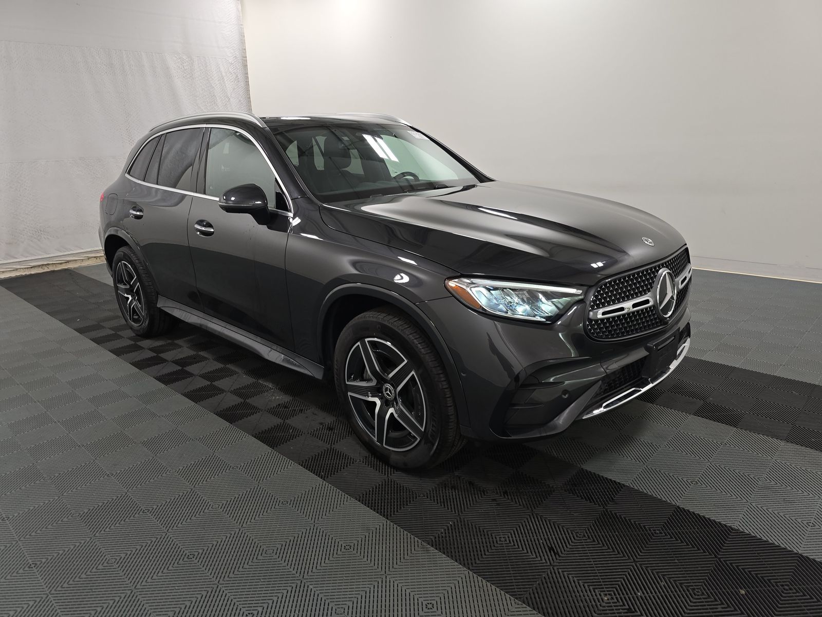 MERCEDES-BENZ GLC-CLASS - 4