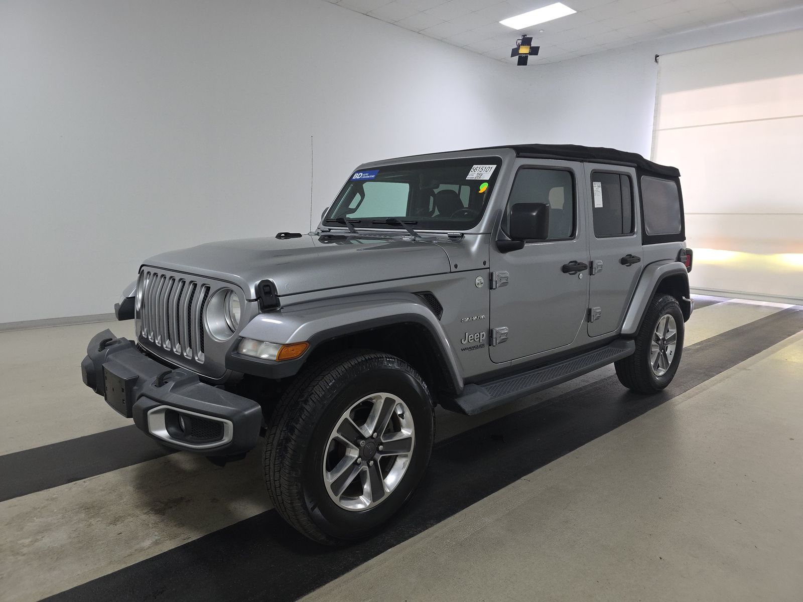JEEP SAHARA - 1