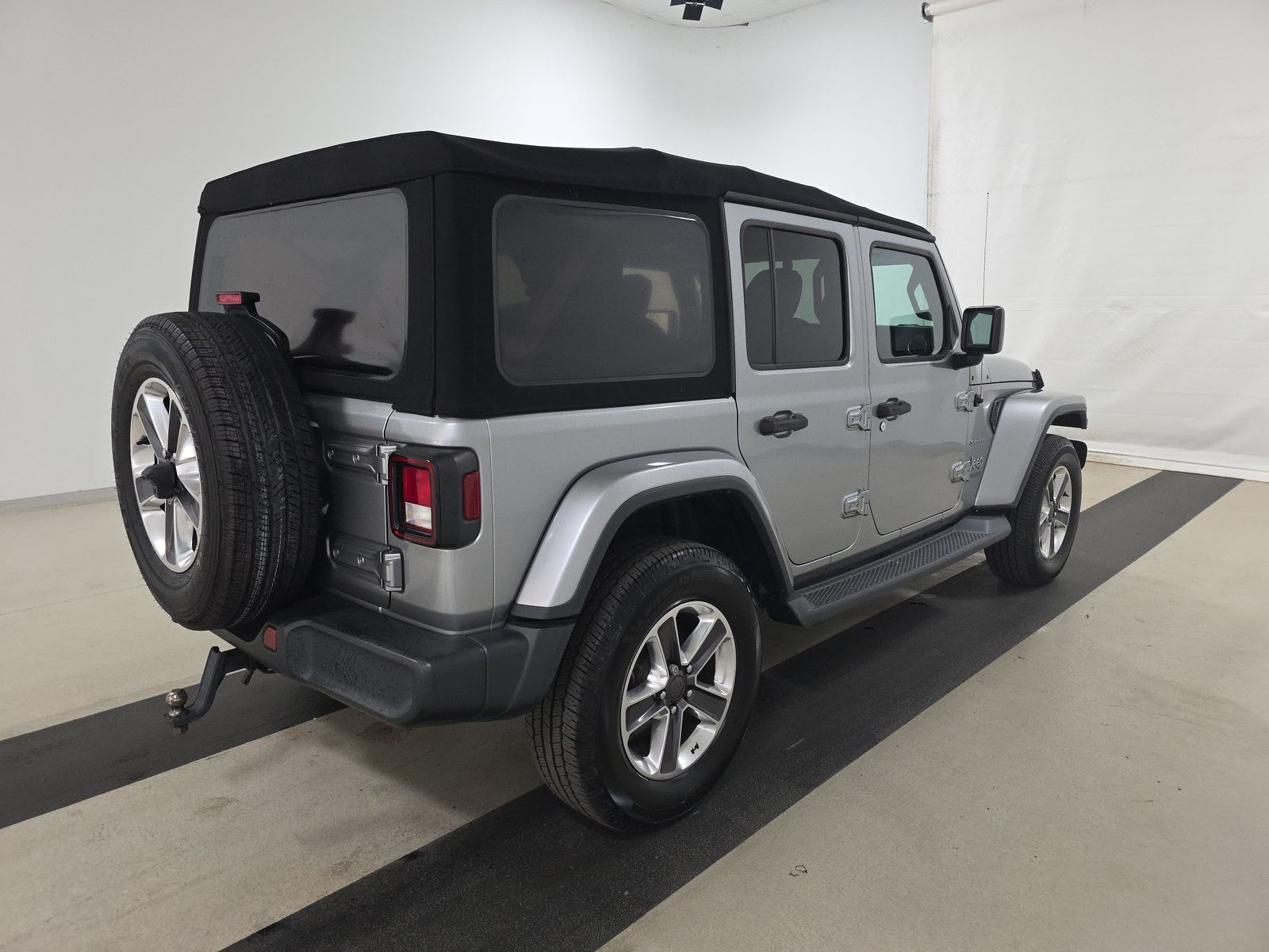 JEEP SAHARA - 5
