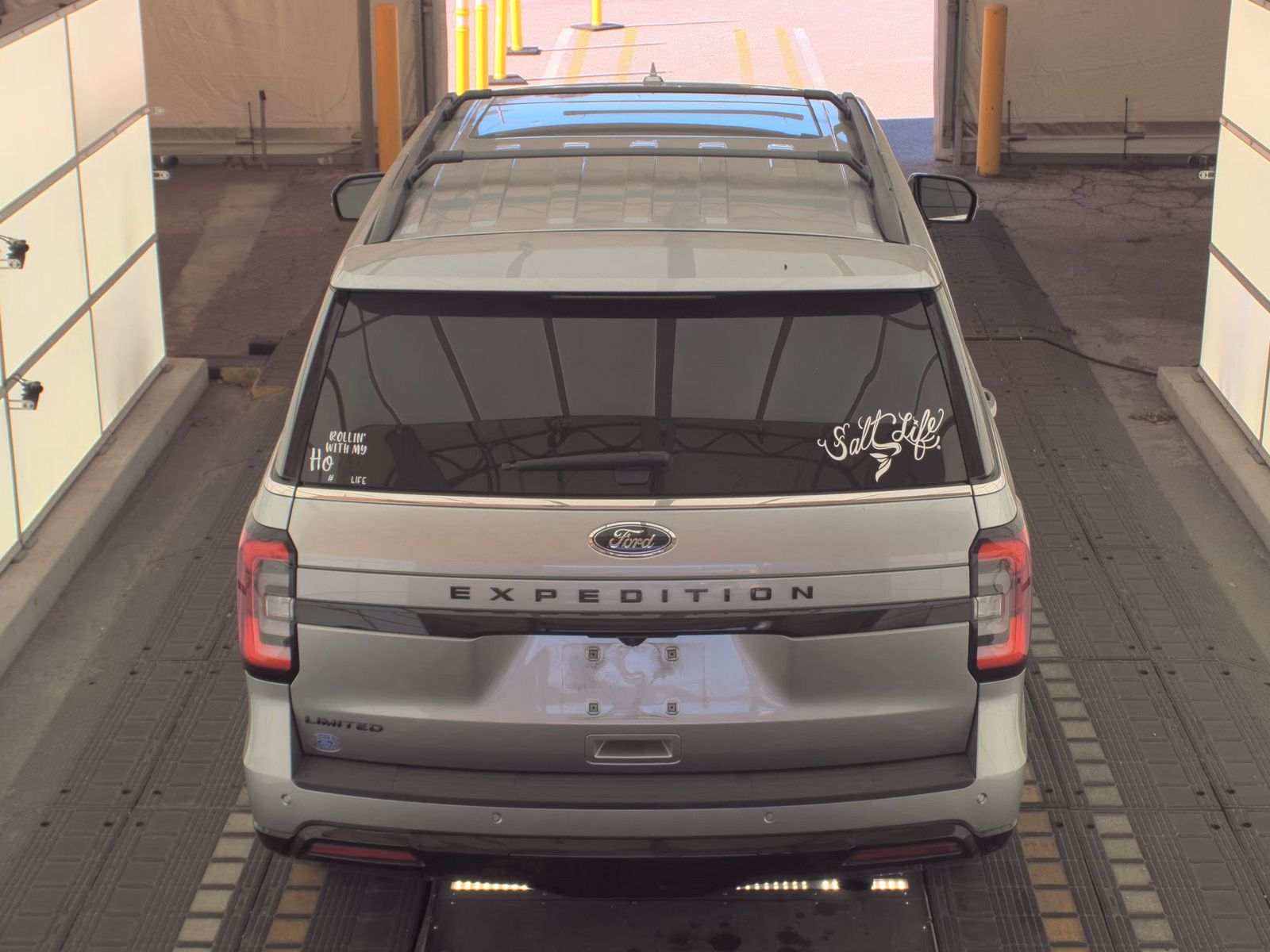 FORD EXPEDITION - 7
